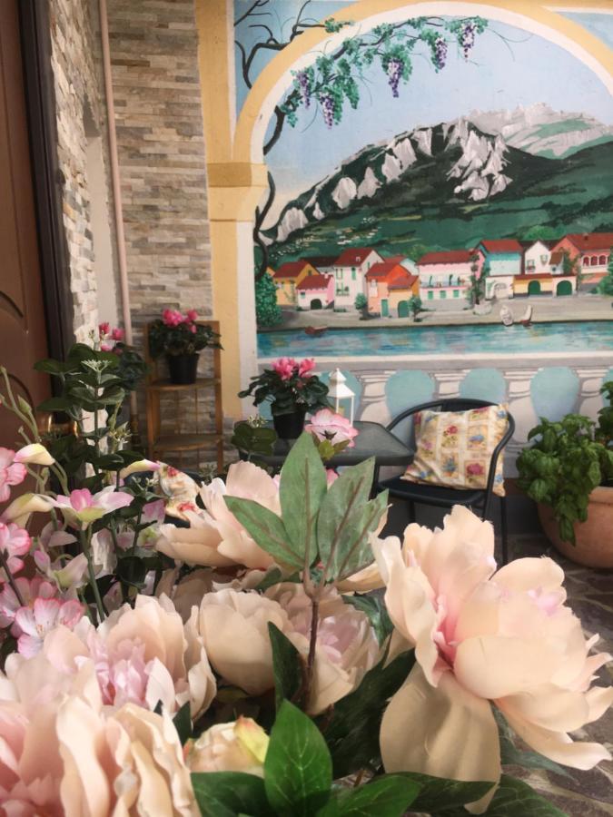 La Ca' Del Masenzi Massenzio'S House (Adults Only) Bed and Breakfast Lecco Εξωτερικό φωτογραφία